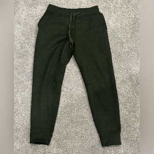 Lululemon Men's Joggers